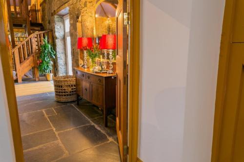 Tal Y Bont Uchaf Stables