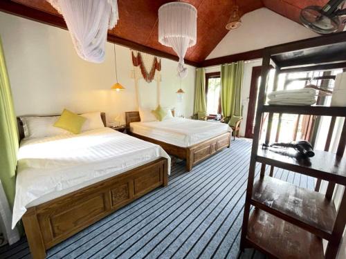 Tam Coc Camellia Garden Homestays