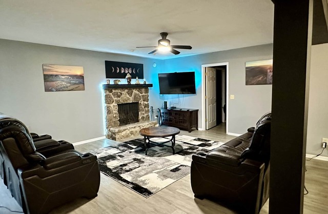 Tan-Tar-A #6131: COMFY BED, mins to Margaritaville