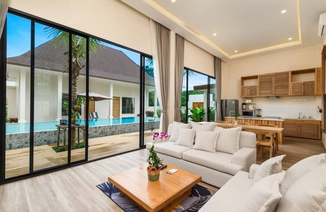 Taraburi's Finest: Brand New Build Poolside Bliss!