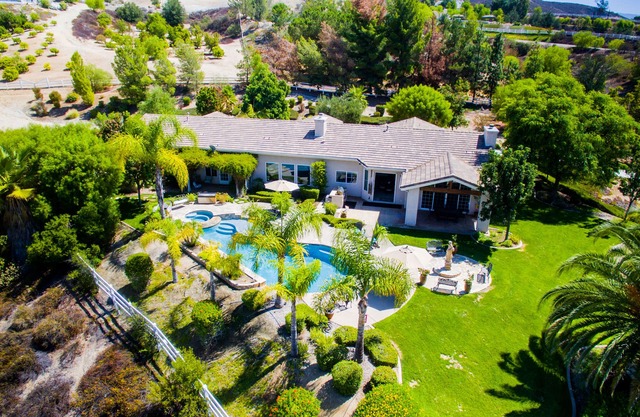 Temecula Wine Country Estate with sweeping views of Temecula Valley