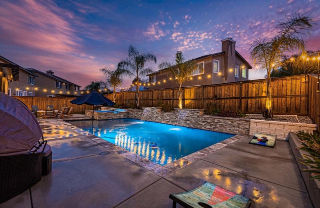Temecula Wine Country Oasis Experience/Pool/Game room