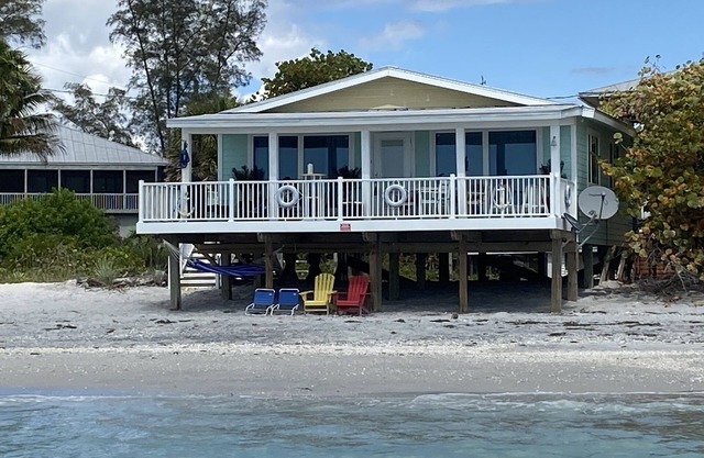 TEMPORARY CLOSED BECAUSE HURRICANE MILTON SEVERE DAMAGE