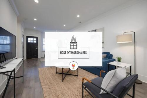 Ten Minutes to Broadway Gorgeous Gated Townhome