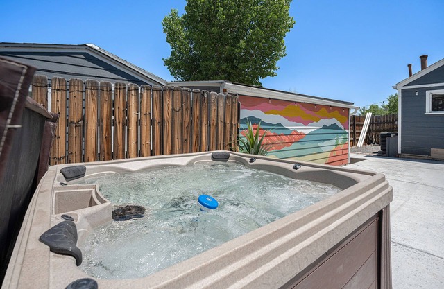 Tennyson Gem 2 Homes Firepit + Hot tub