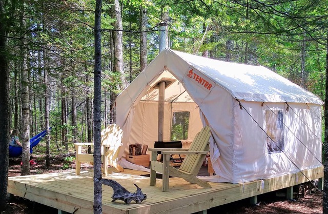 Tentrr Signature Site - Private Waterside Retreat