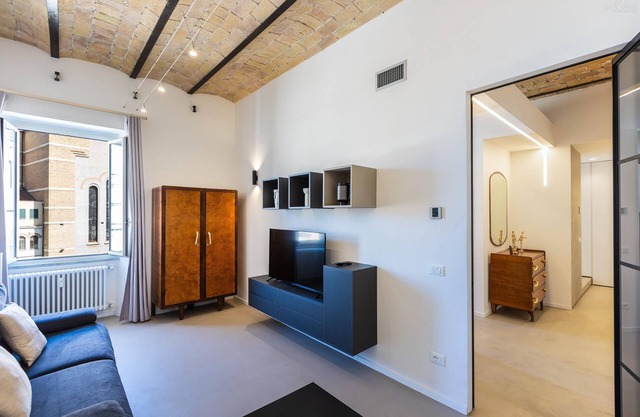 Testaccio apartment in one of the most authentic neighborhoods in Rome