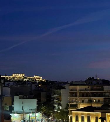 Tete's Acropolis View Penthouse