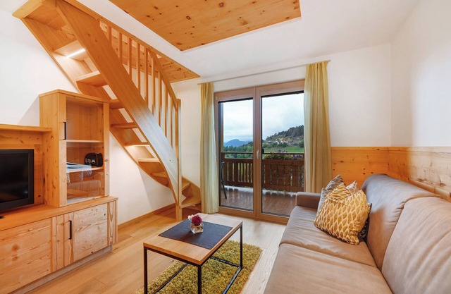 Thalerhof Apartment Christoph with Wi-Fi, Balcony & Garden
