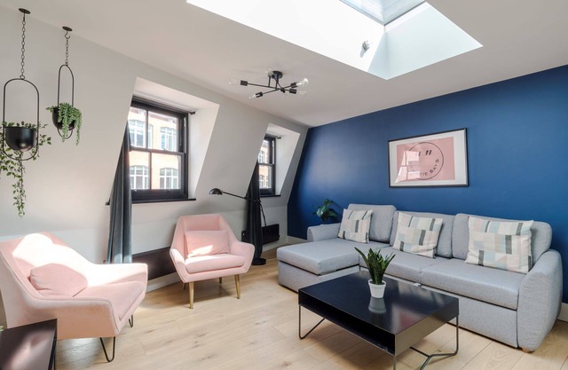 The Acre Penthouse - Covent Garden - by Frankie