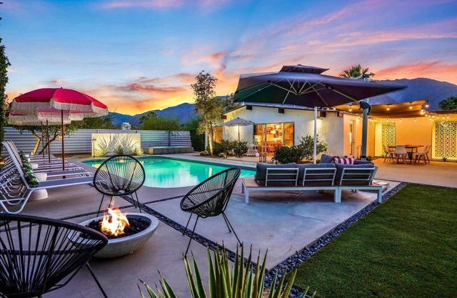 The Adler – Iconic Palm Springs Style & Mountain View Pool Retreat