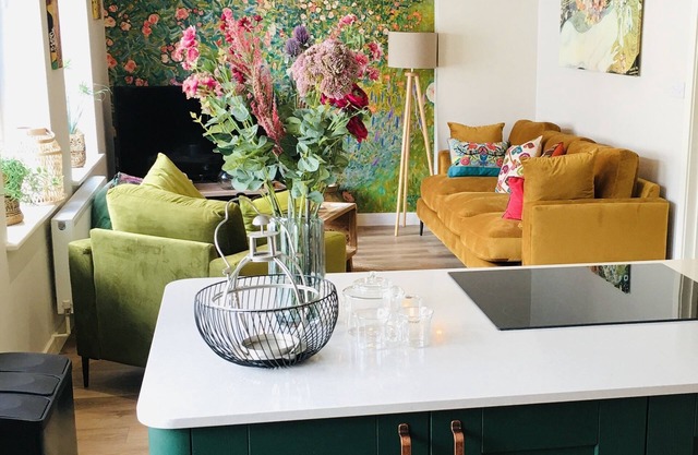 The Art Attic “a Stylish Boutique Apartment”