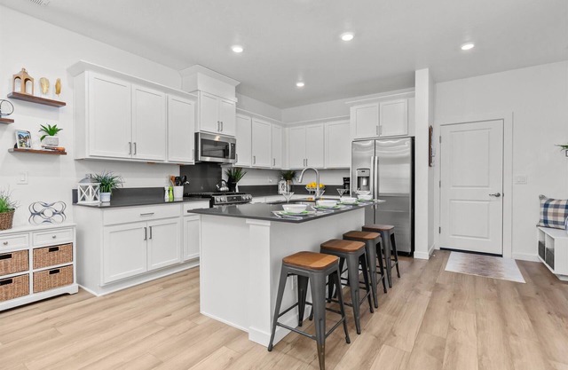 The "Ashtyn" New 4-bdrm townhome in Eagle w/Pool, WiFi, A/C and 2 car Garage!