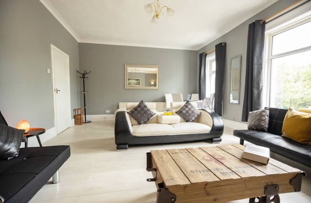 The Beach House - 3 Bedroom Coastal Escape in South Shields.