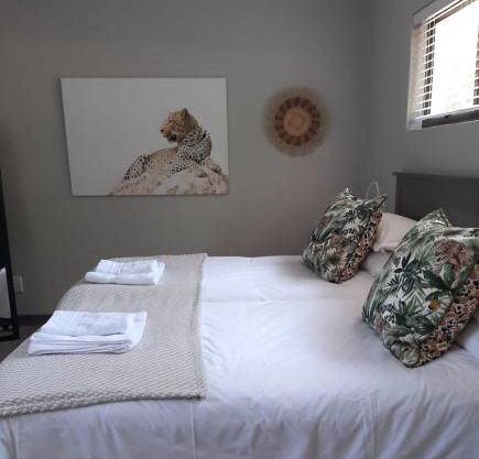 The Bird Hide Luxury Self catering Chalets