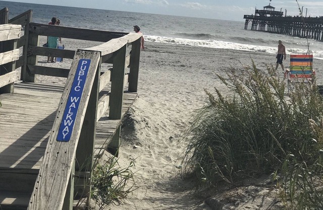 “The Bungalow” Beach/Golf/Rest & Relaxation