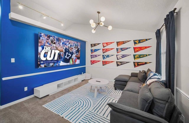 The BYU Fan Club - Close to BYU - Family Retreat