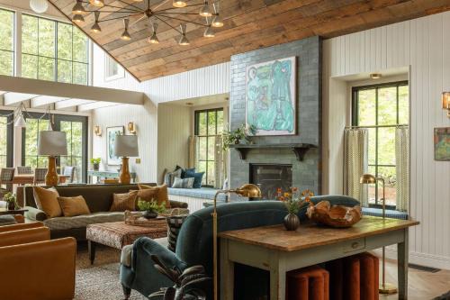The Carly Fern Lodge