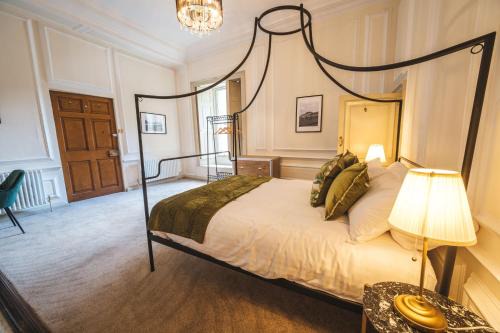 The Chapel Suite