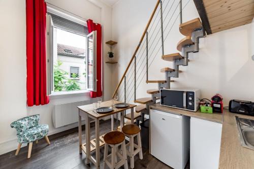 The charming studio in Croix-Rousse AIL