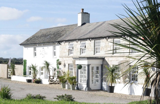 The Coach And Horses Inn