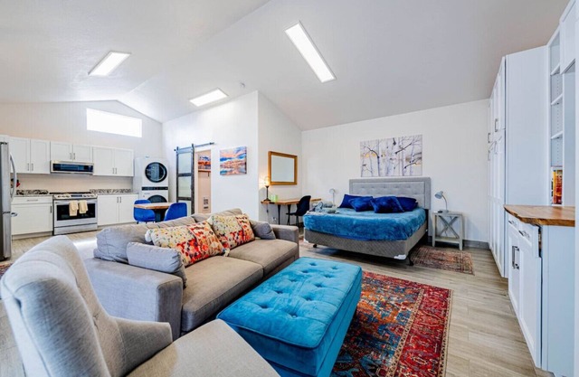 The Corrales Casita - studio