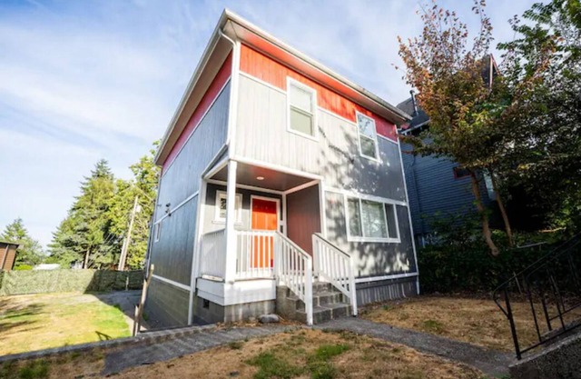 The Cosmopolitan House