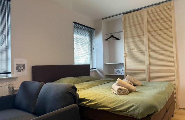 The Cozy Nest Stylish and Serene City Studio