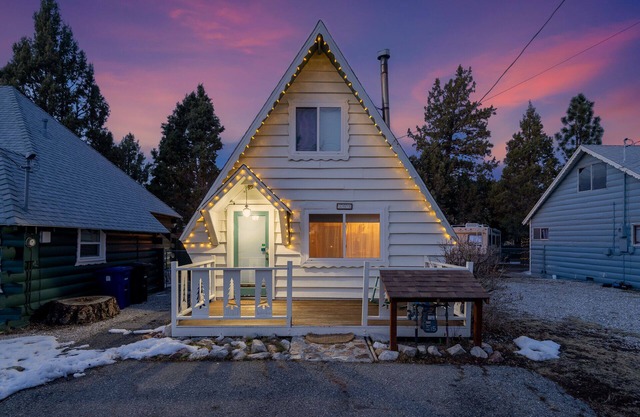 The Cozy Rozy A Frame Cabin