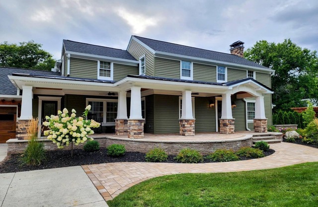 The Custom Craftsman