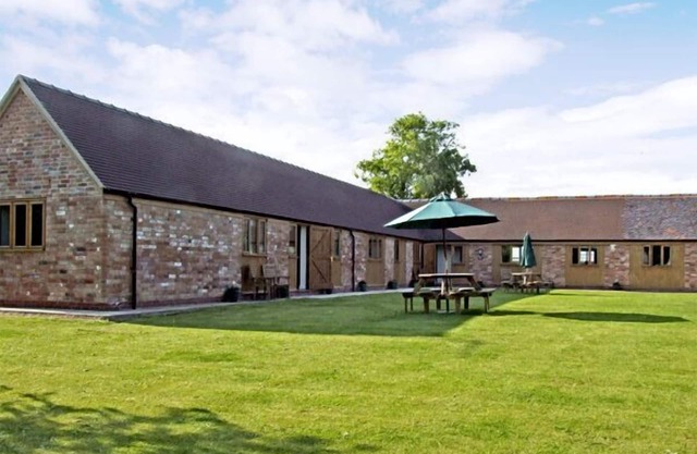 THE DAIRY, family friendly, with a garden in Clifford Chambers
