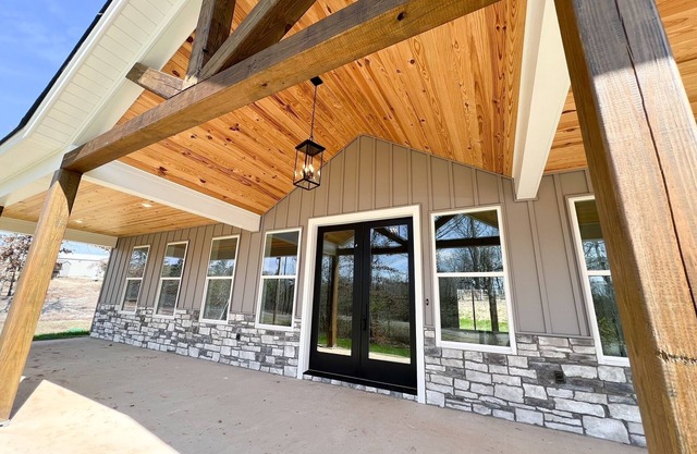 The Farmhouse on 151