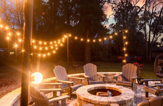 The Gator Grande– 5 mins to UF! Fire Pit + Bar