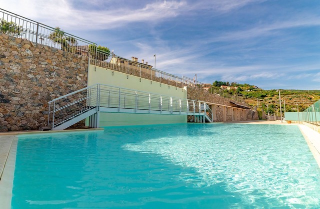 The Ginestra, two-roomed apartment with garden, swimming pool and SPA