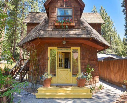 The Gingerbread Cottage