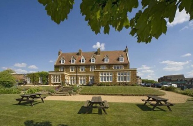 The Golden Lion Hotel