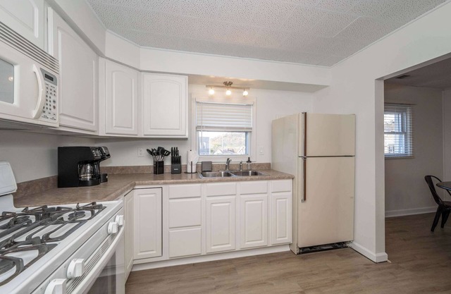 The Grand Elm Suite 2 Sleeps 6