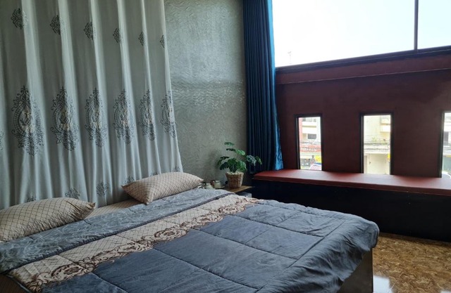 The Greenergy - NO LIFT - Book 48 hrs ahead - 4th floor