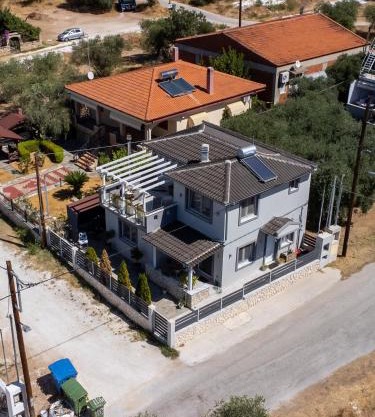 THE GREY VILLA