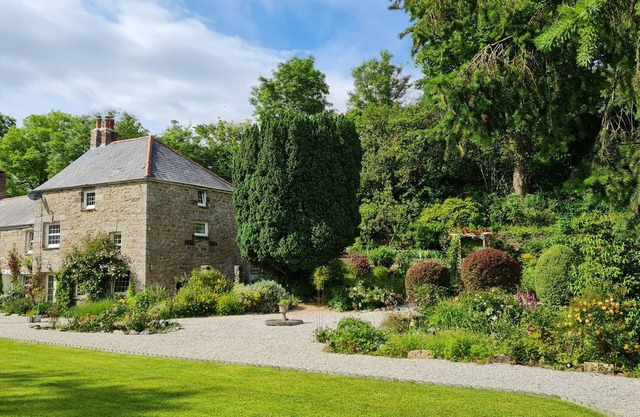 The Hideaway & Spa Terrace at Tregoose Old Mill