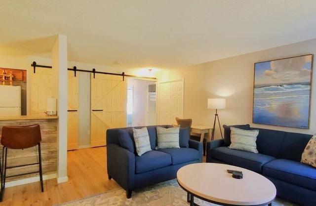 The Hilltop Haven Backs to GTR's Bear Golf Course