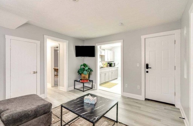 The House Hotels - Henninger Upper