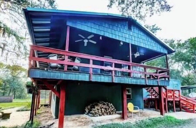 The Knee Knocker on Caddo Lake