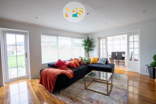 The Laurels - HS2 Contractors, NEC, BHX, Free Parking