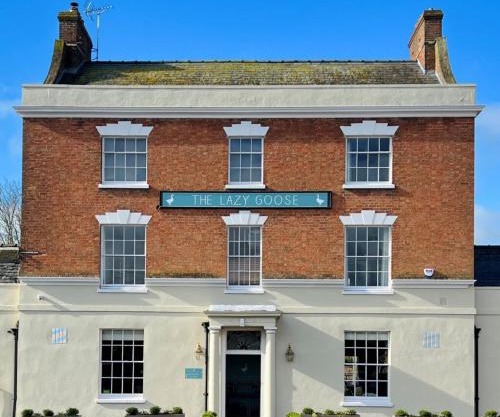 The Lazy Goose - Coffee House & Bedrooms