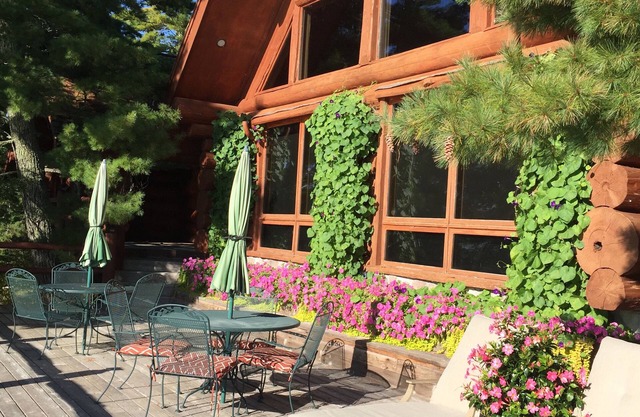 The Log Cabin on Rainy Lake