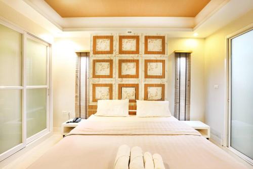 The Luxury Residence