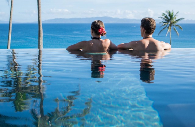 The Most Luxurious Villa In Taveuni - All inclusive - Staff of 12 at Raiwasa