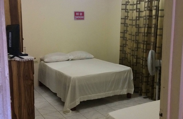 The Nest Guest House - Home Away From Home House