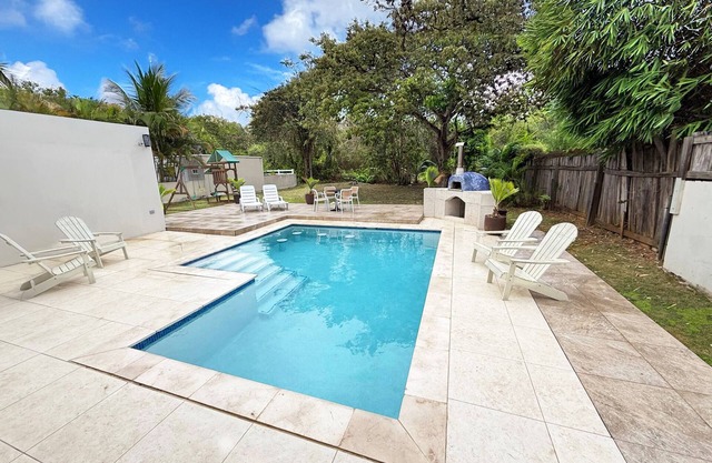 The Nest Villa: Luxury & Value for your family!